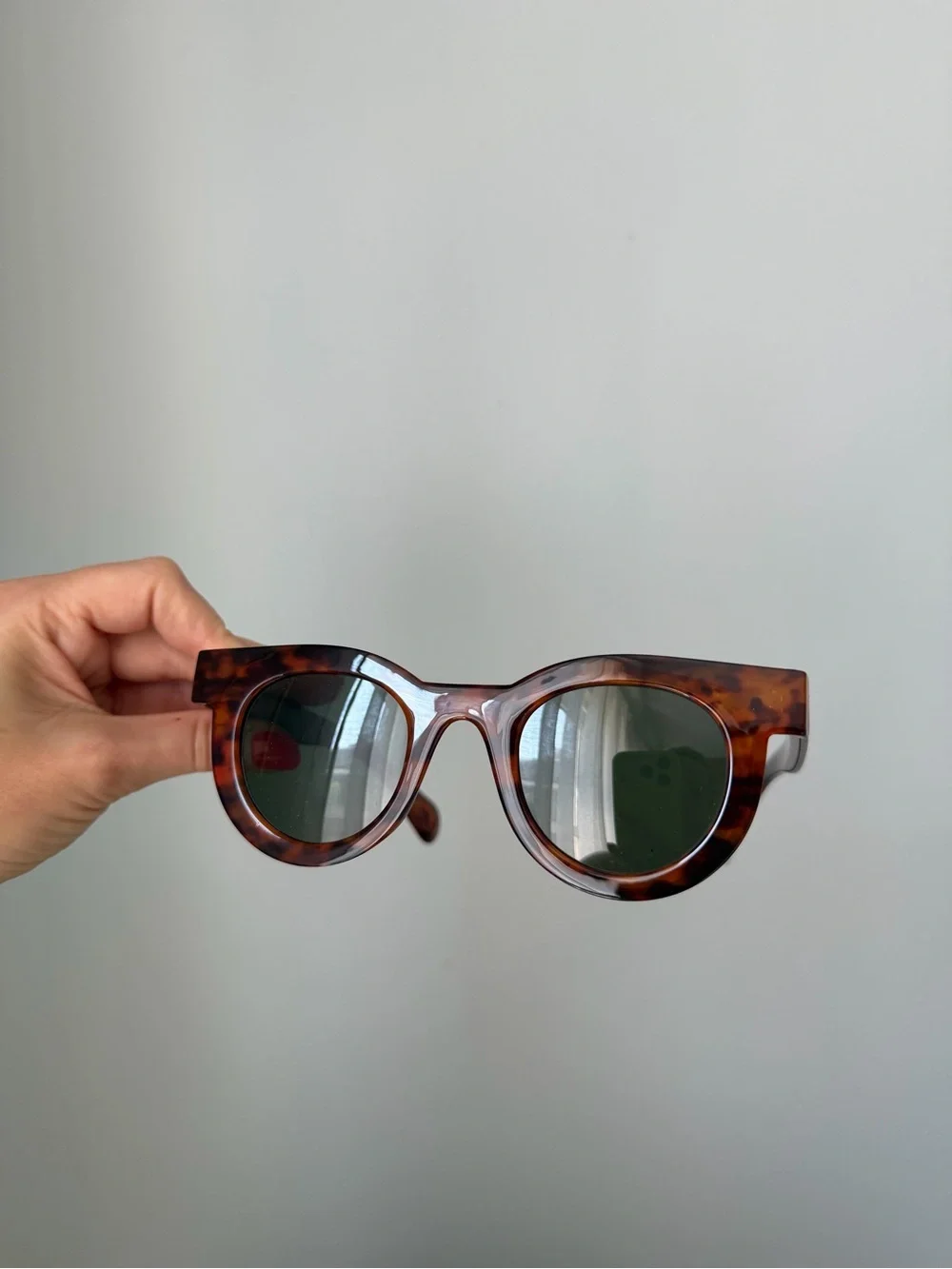 Ryan Simkhai Milo Tortoiseshell Sunglasses - Brown